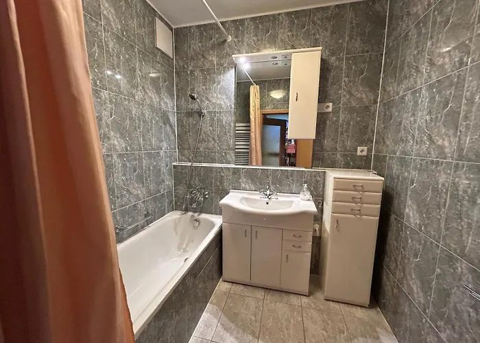 Apartament Rehab Vip