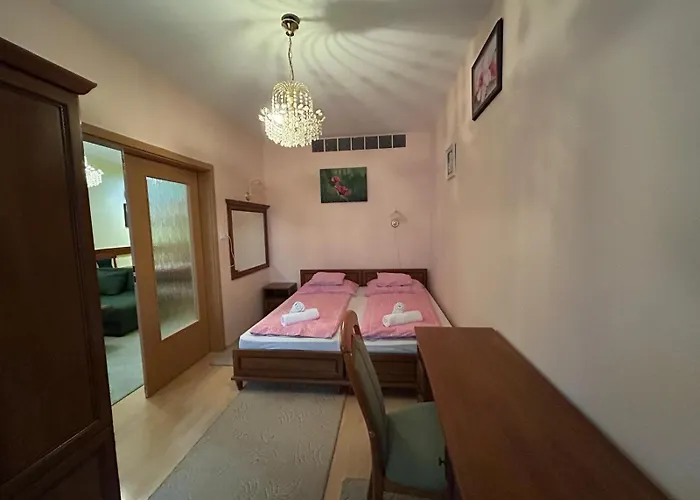 Rehab Vip Apartament *